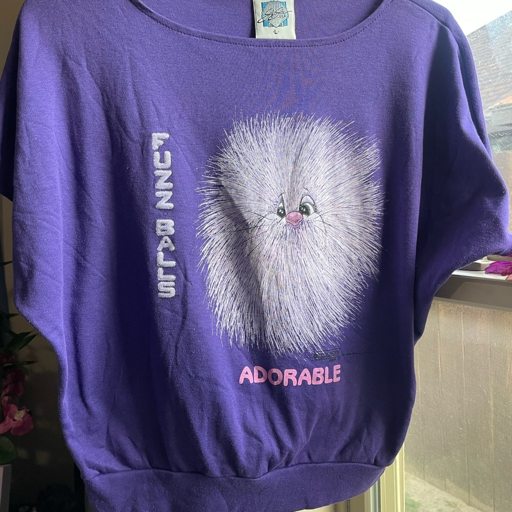 Vintage 80s retro rare Fuzz balls ADORABLE purple graphic tee - Picture 7 of 17